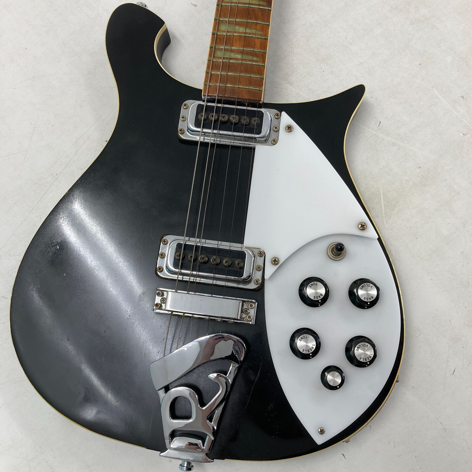 Rickenbacker 620 Jetglo リッケンバッカー ハードケース付