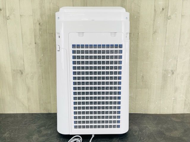 シャープ 加湿空気清浄機 【中古】 SHARP KC-R50-W 2024年製 ホワイト