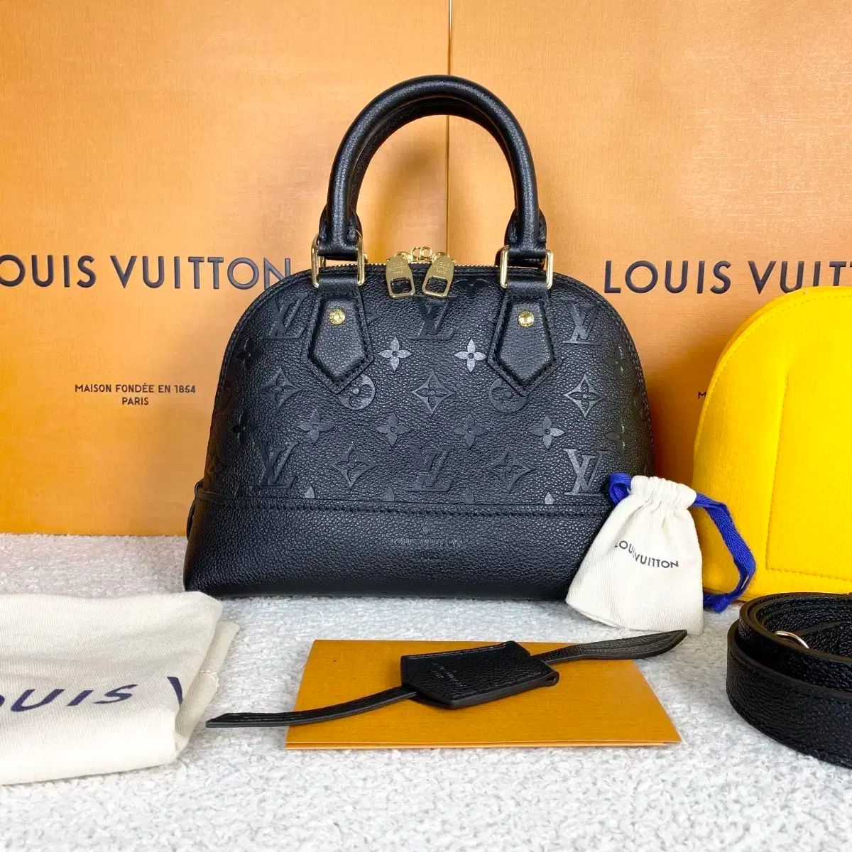 Louis Vuitton ルイヴィトン ネオ アルマ bb クロスバッグ