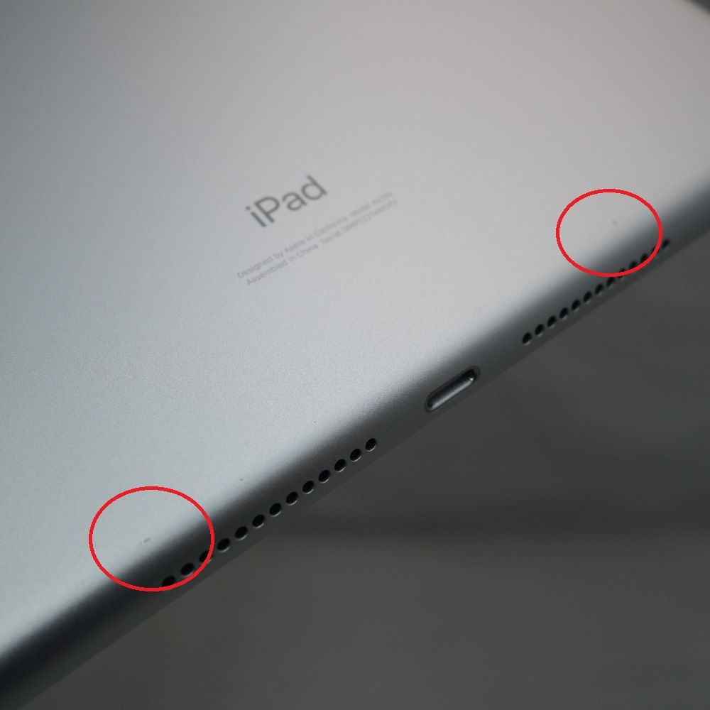 docomo版] Apple iPad (アイパッド) 第7世代 Wi-Fi + Cellular