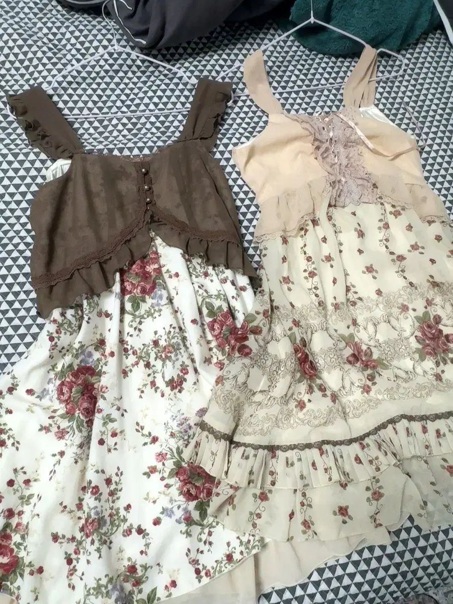 フラワー パータン レース ビスチェ ONE PIECE