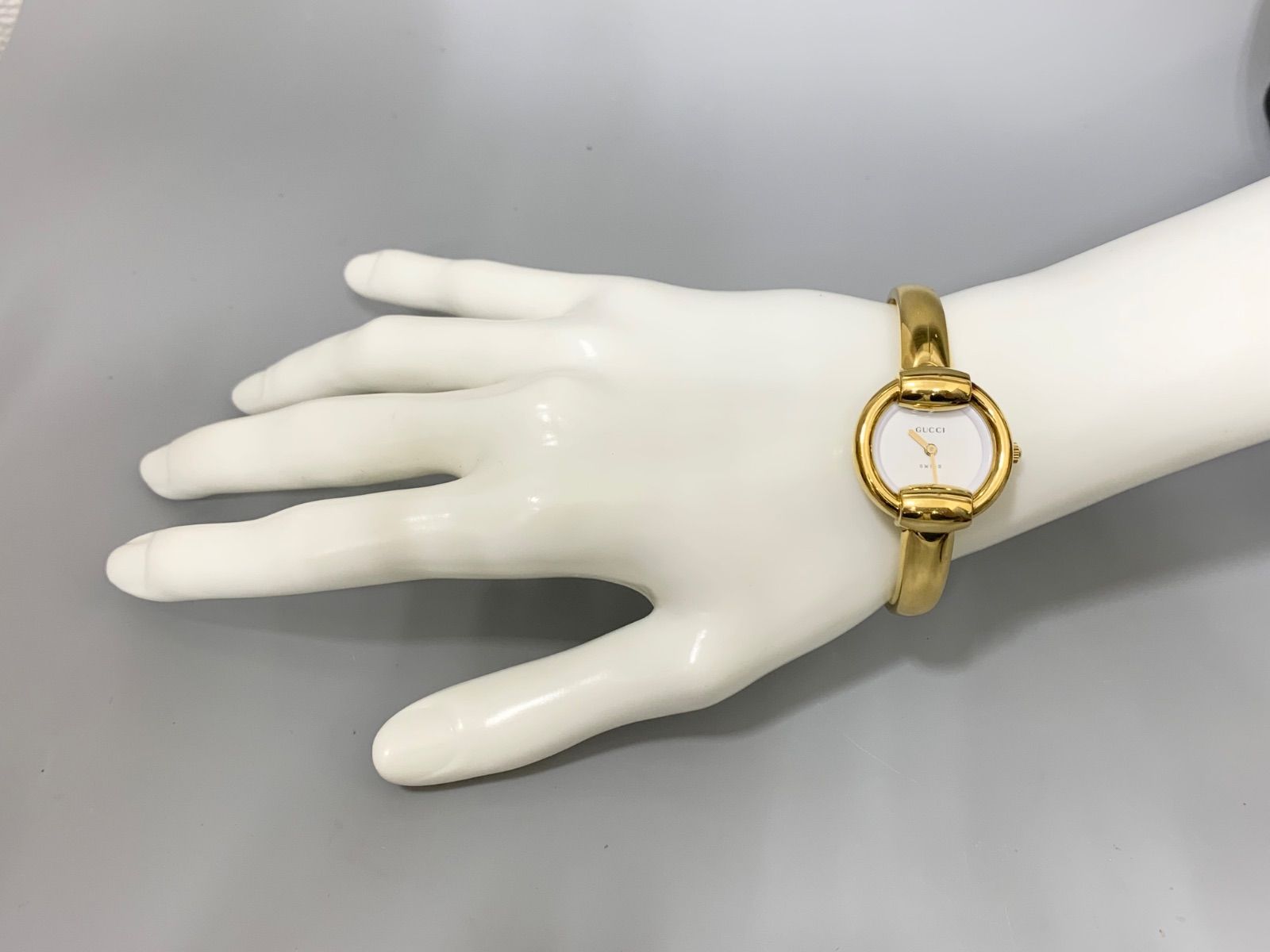 新品電池交換済み】GUCCI グッチ 1400L バングルウォッチ ゴールド