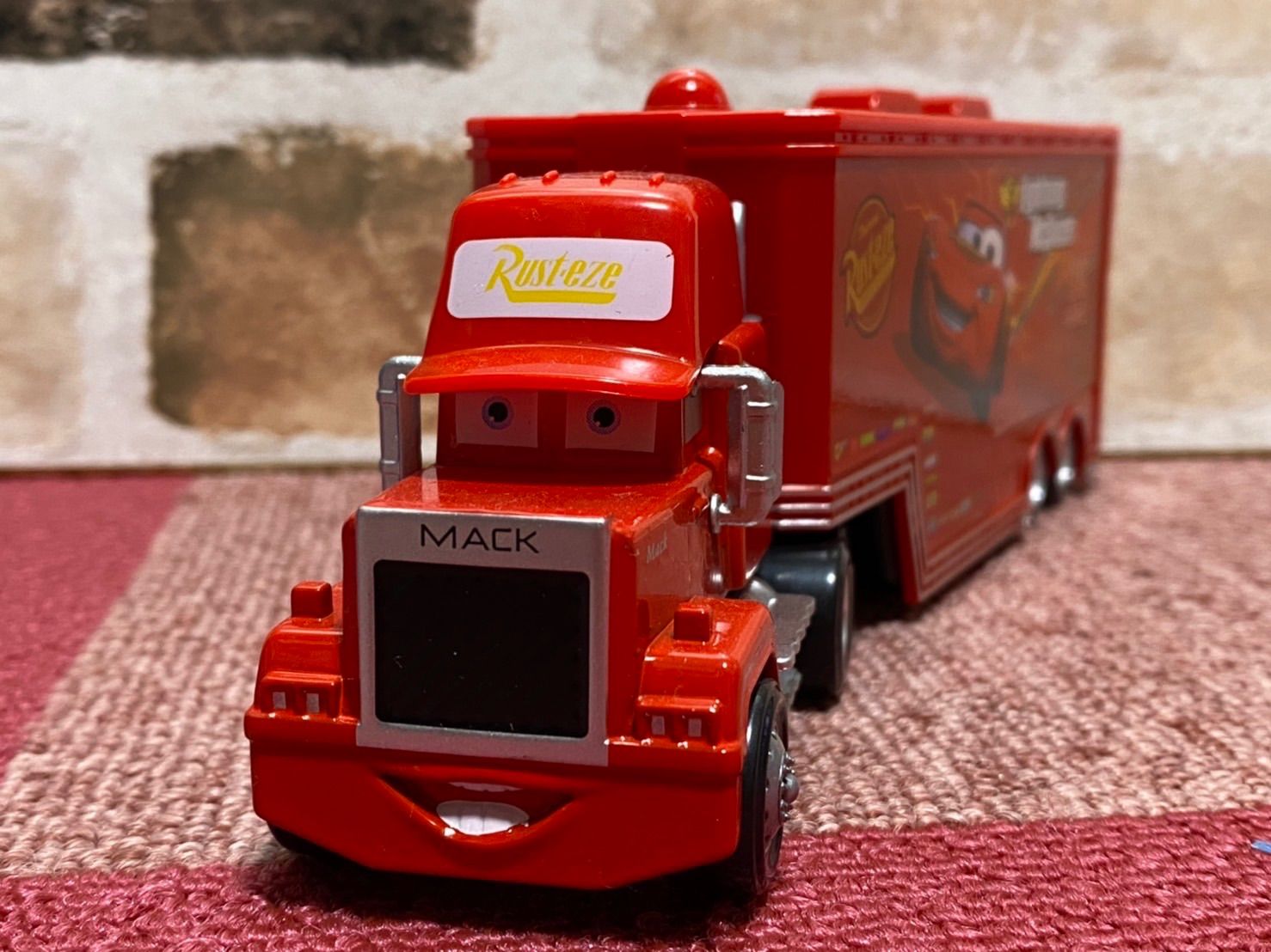 カーズ　マック トラック トレーラー　3台セット
