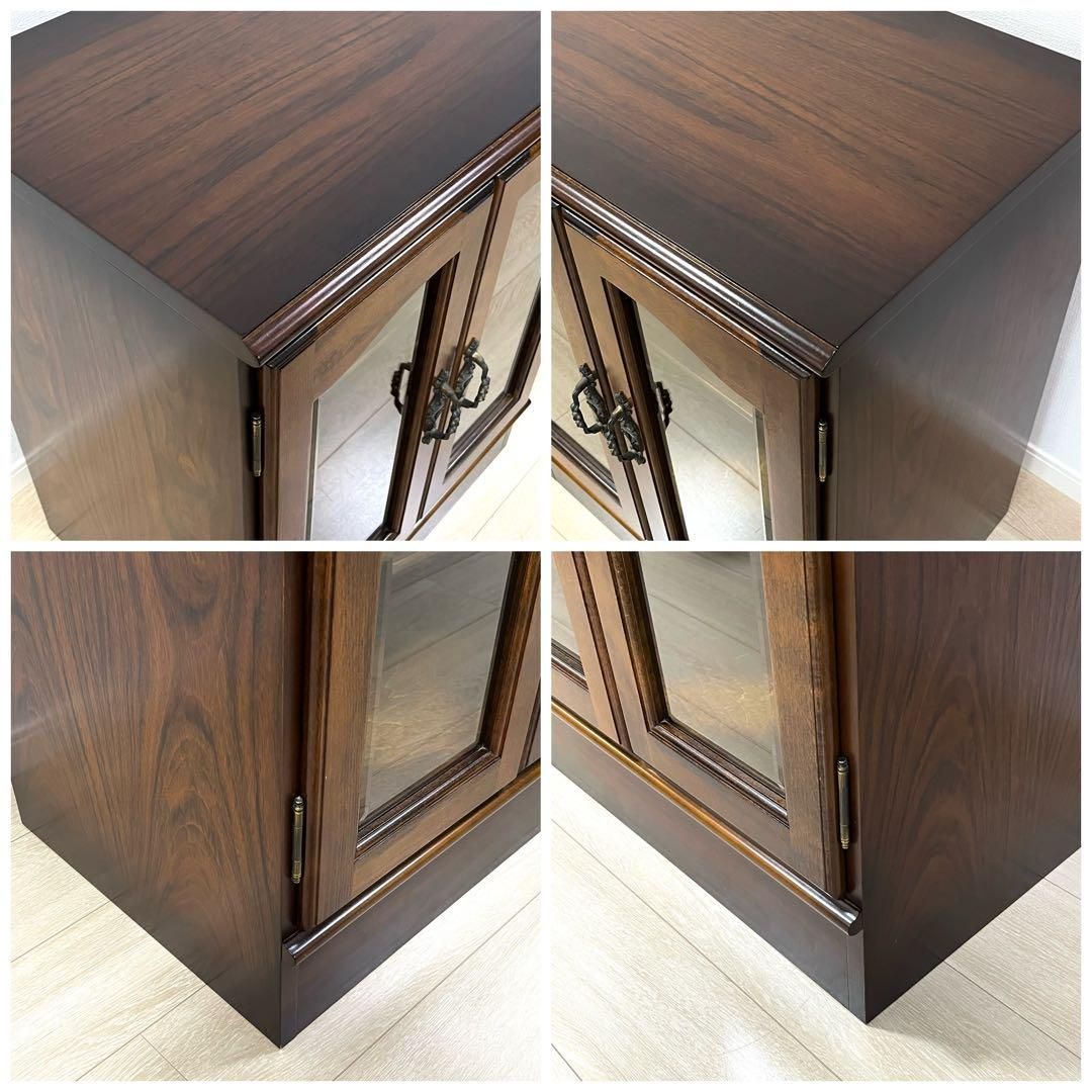 ガラスキャビネット サイドボード