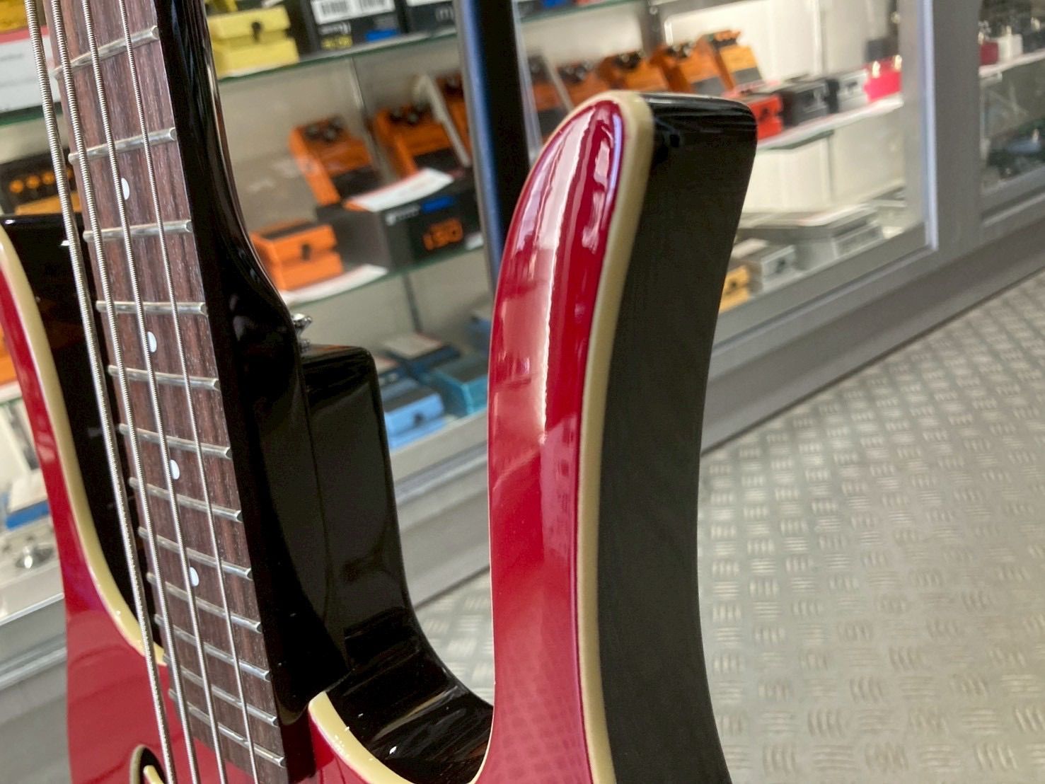 ♥訳ありDANELECTRO RED HOT LONGHORN BASS ダンエレクトロ IMPECCABLEHEALTHCARESERVICES_COM