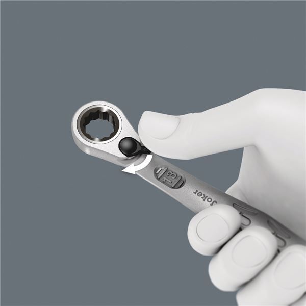 スパナ部内側口幅18mm 全長234mm