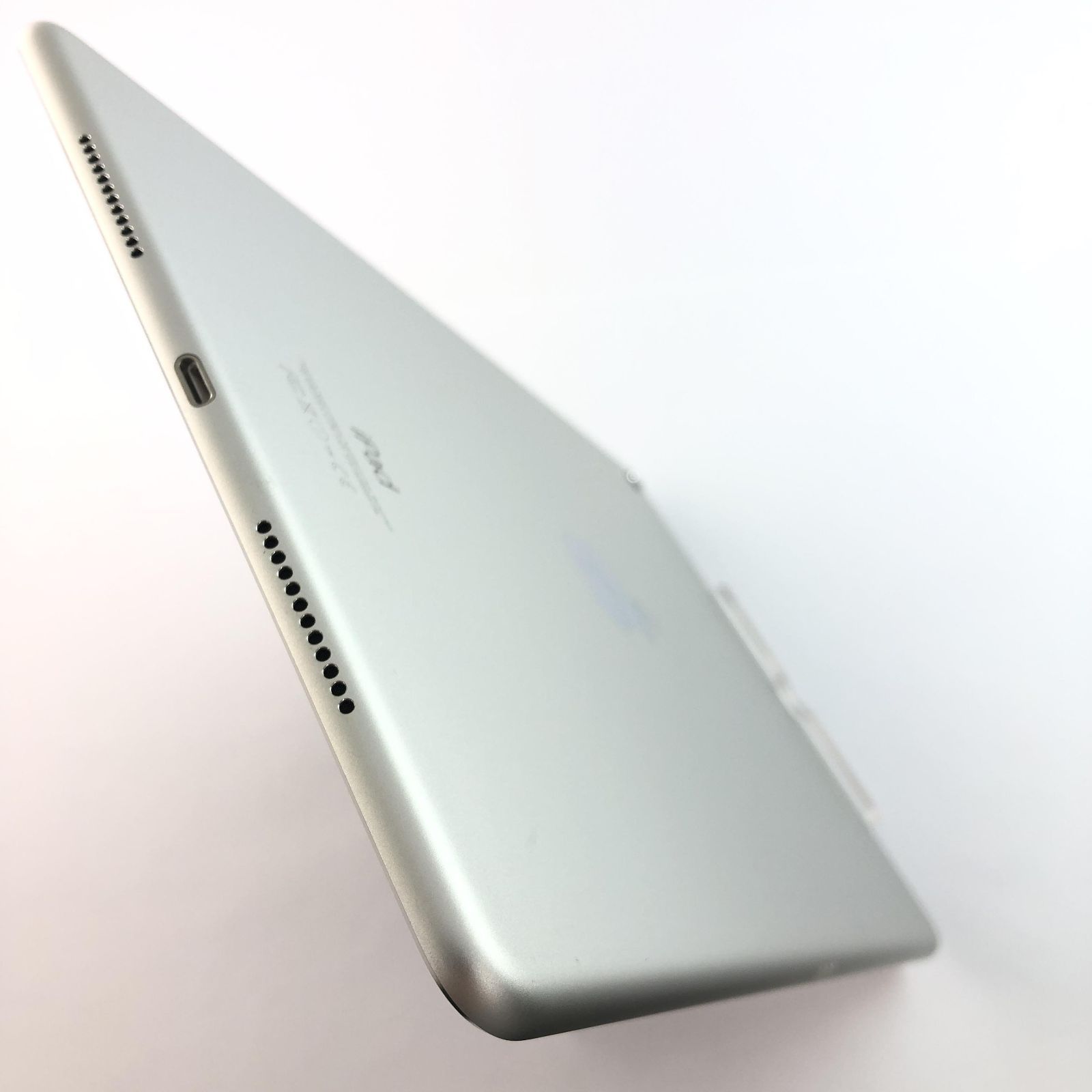 良品】iPad Pro 9.7 Wi-Fi/32GB/F6QF800MH1MC 【公式通販】