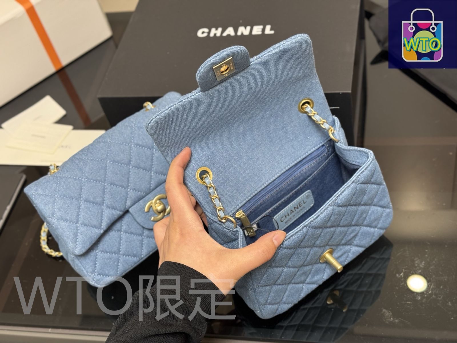 今日特価】Chanel Denim Flap Bag with Gold Ball Chain