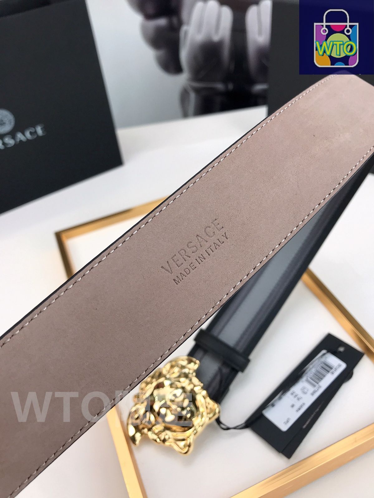 今日特価】Versace メデューサヘッドベルト - メルカリ