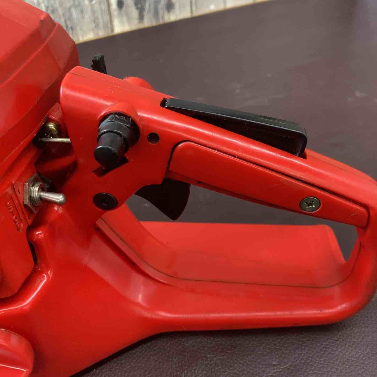 shindaiwa エンジンチェンソー