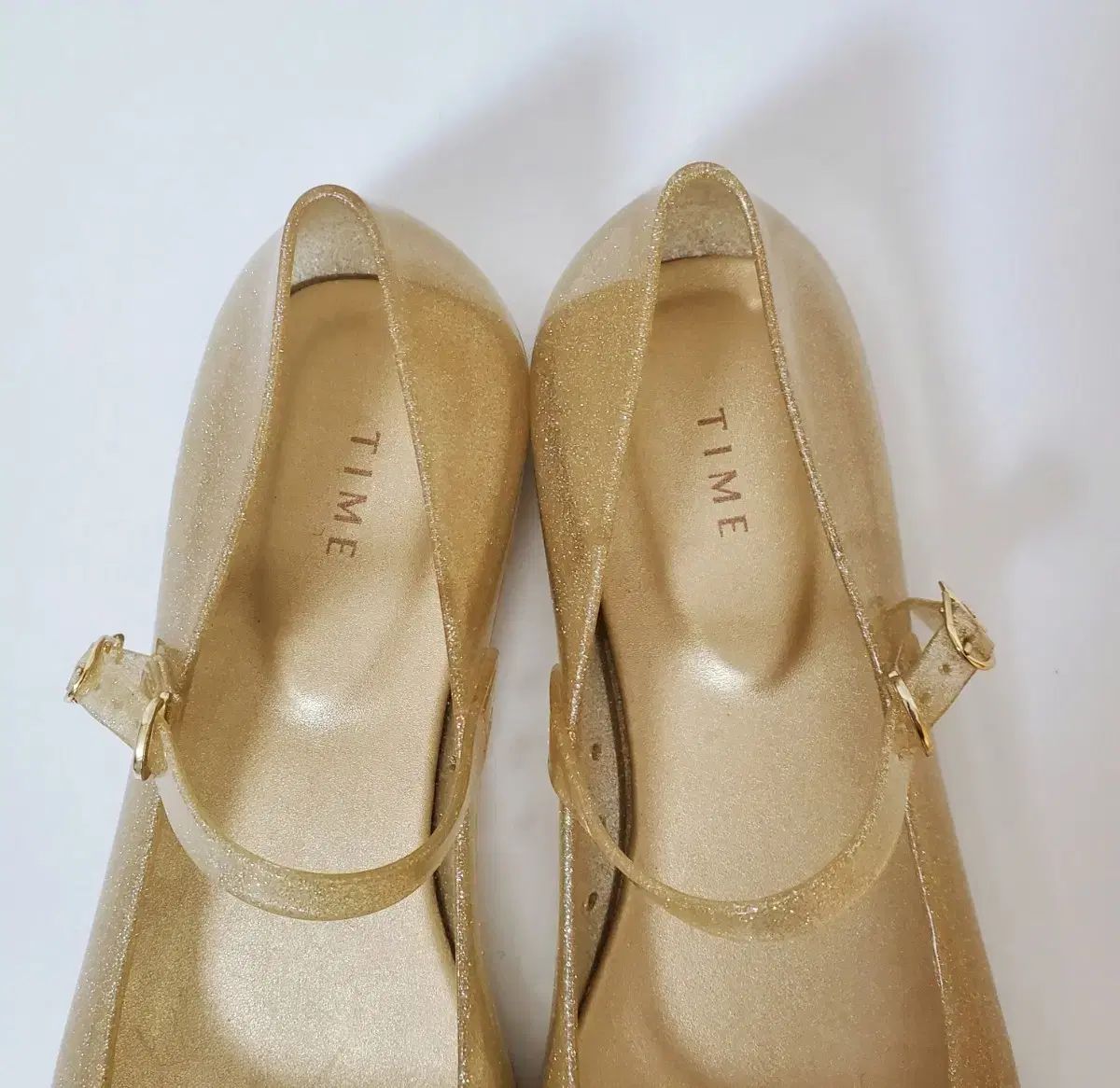 時間 ゼリーサンダル