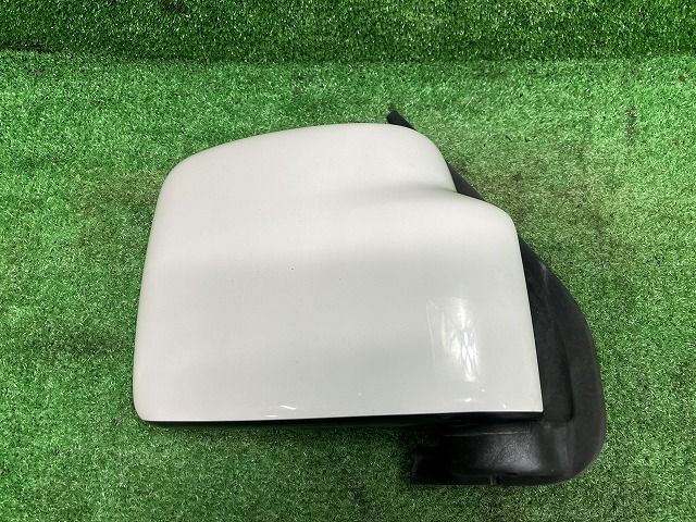 エブリィ DA64V 右サイドミラー ドアミラー ジョインターボ 4WD イシザキ 524 84701-68HV2-26U 26U