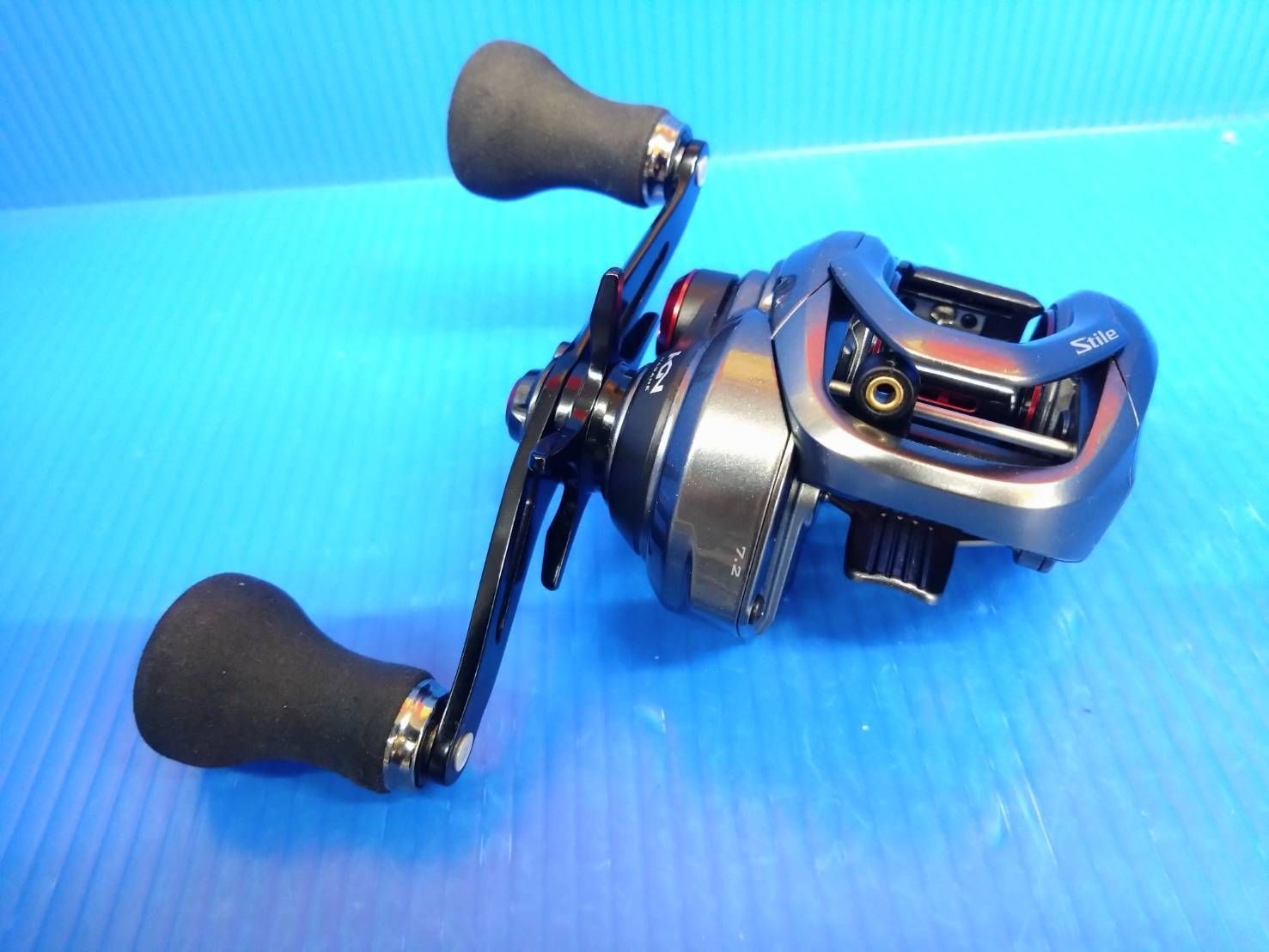 SHIMANO Stile SS 150HG 　スティーレ　ベイトリール SHIMANO シマノ 17 Stile スティーレ SS 150HG 03692 ベイトリール 箱