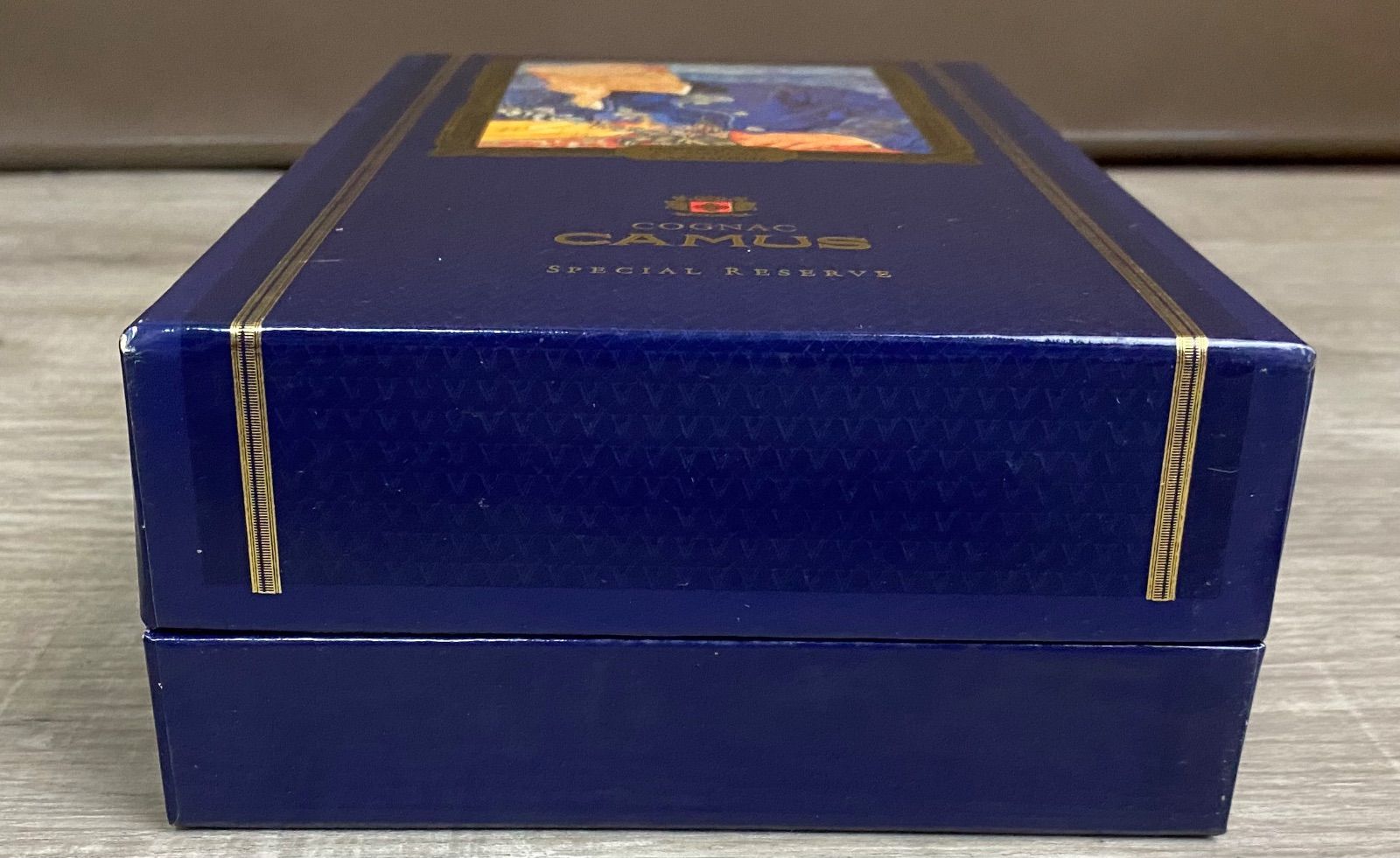 CAMUS(カミュ)のコニャック『ゴッホ 医師ガシェの肖像』<未開封>700mL CAMUS(カミュ)のコニャック『ゴッホ 医師ガシェの肖像』が入荷