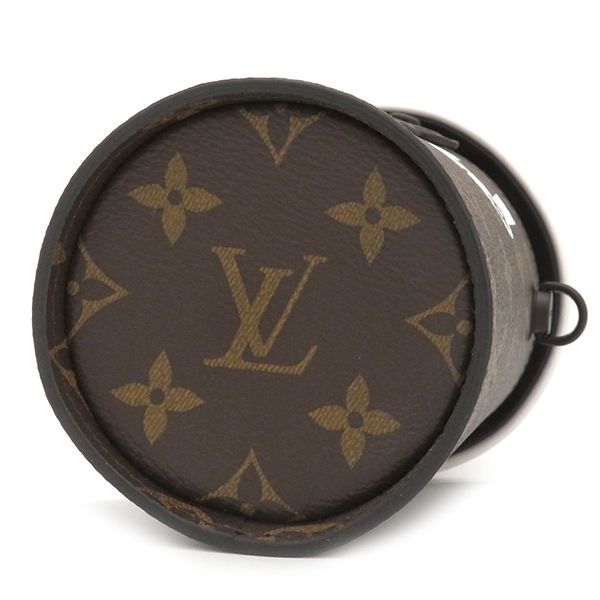 VUITTON