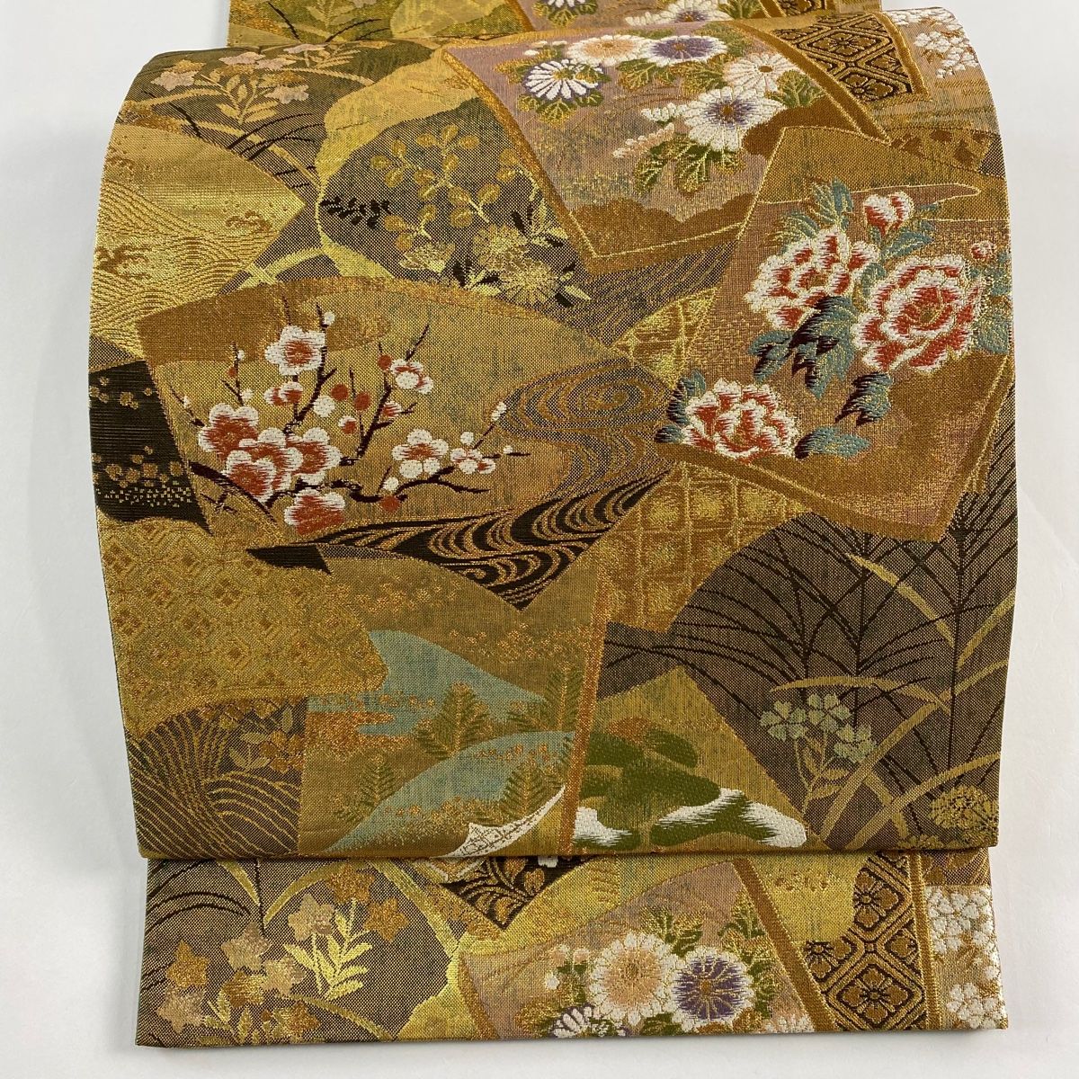 袋帯 秀品 秋草 松梅 金糸 箔 金色 六通 正絹