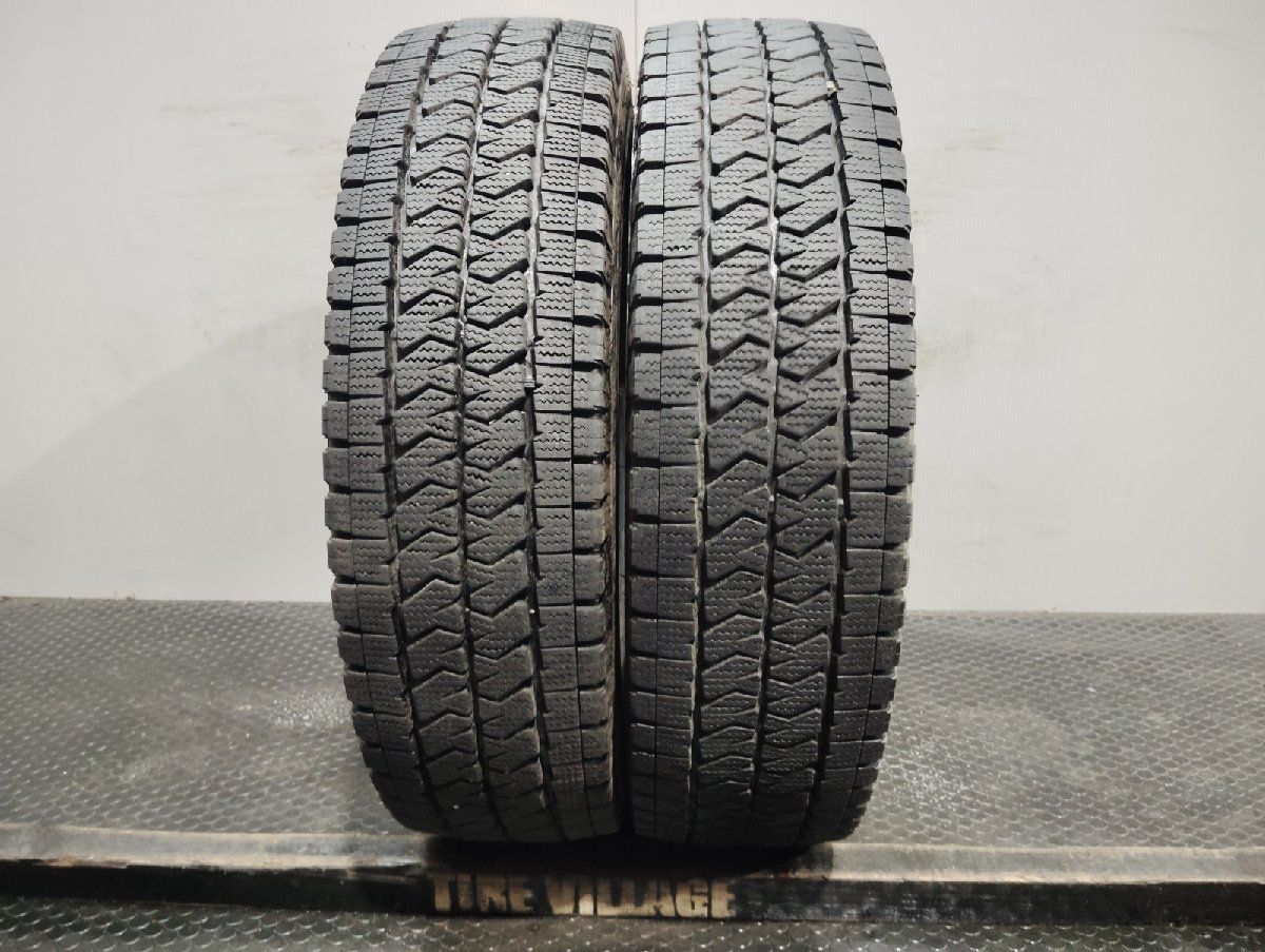 新品溝同様］ブリヂストンVL10 195/80R15 ハイエース 2024年製