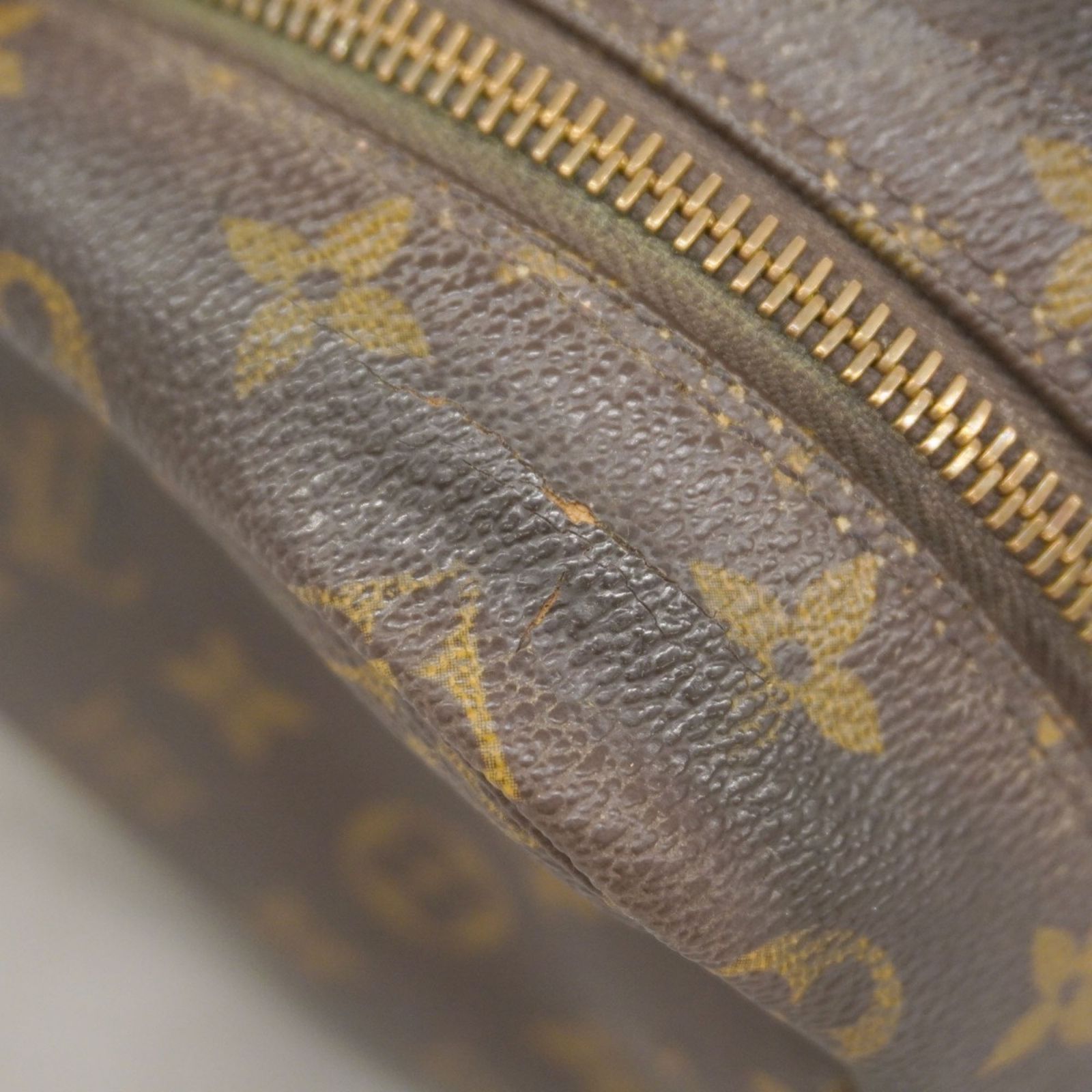 ルイ・ヴィトン(Louis Vuitton) ルイ・ヴィトン ポーチ
