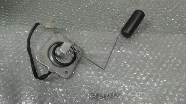 CBF125　LALPCJ72XE3301xxx　の　燃料センサー:#1736993629