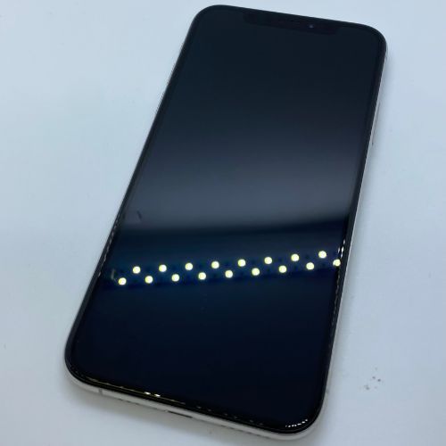 ☆【良品】docomo iPhone Xs 64GB MTAX2J/A SIMロック解除済 シルバー - メルカリ