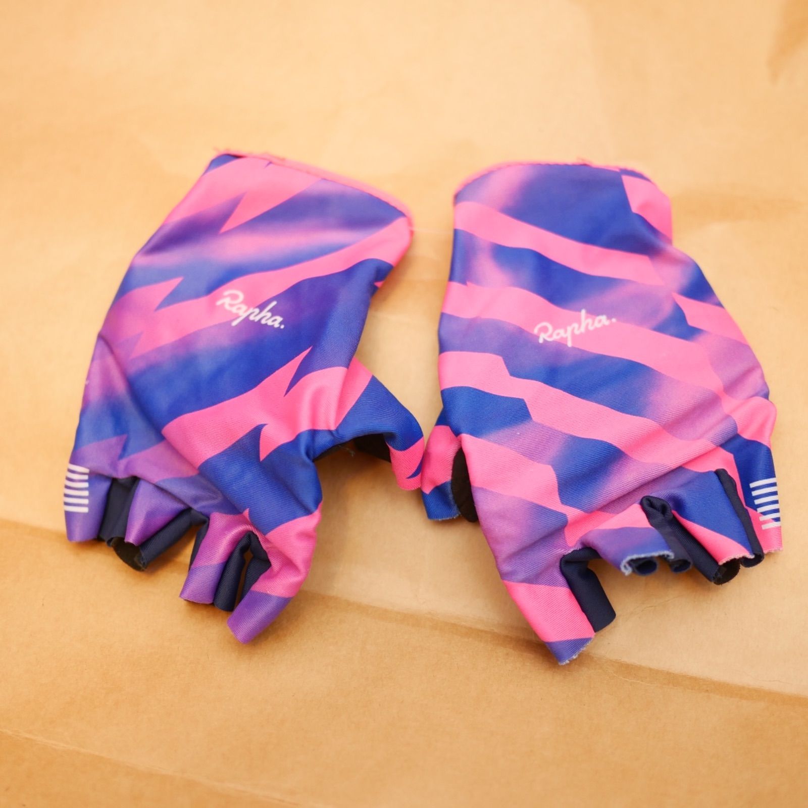 選手支給品 EFエデュケーションイージーポスト 非売品ウィンター