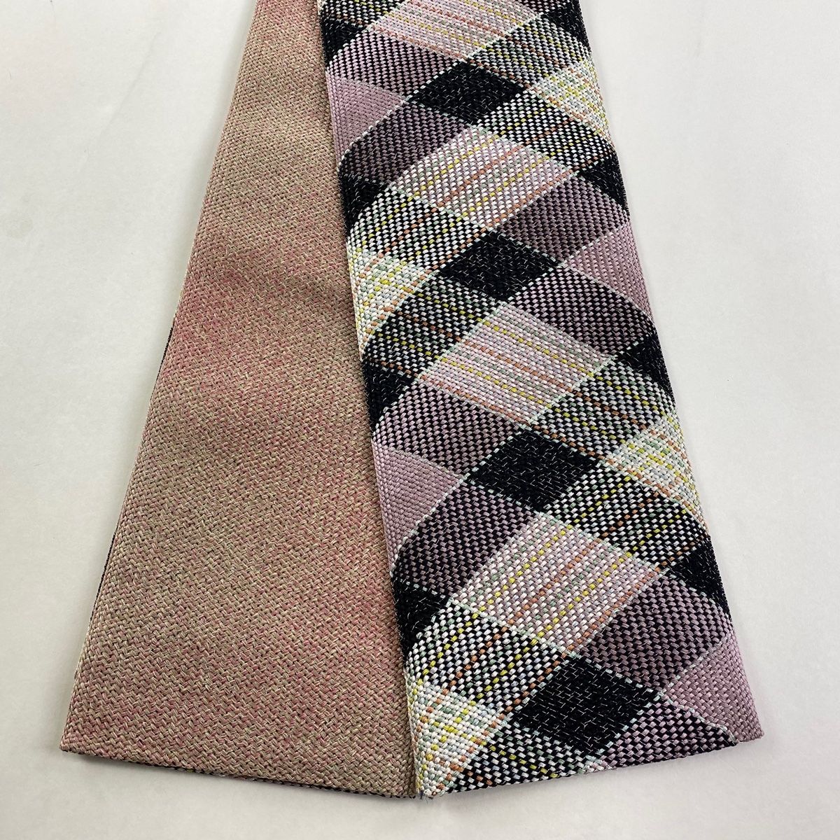 半幅帯 秀品 斜め格子 銀通し ピンク 正絹