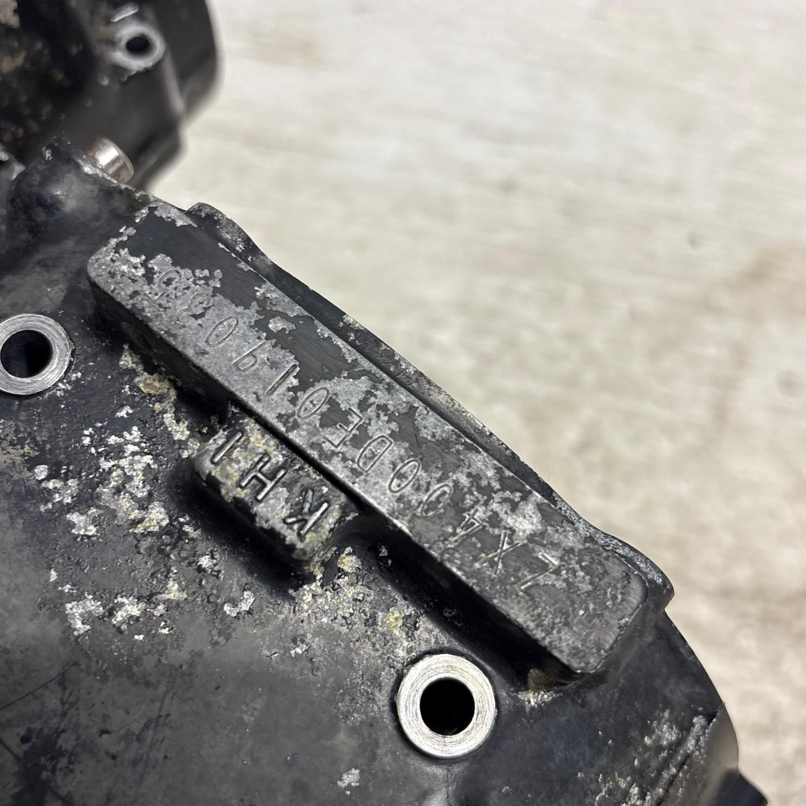 ZX400D クランクケース