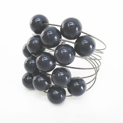 イッセイミヤケ ISSEY MIYAKE ブレスレット バングル シルバー系 アクセサリー