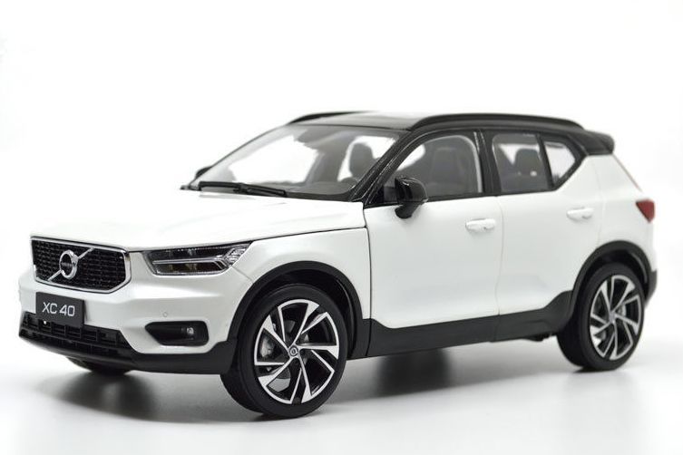 1/43 VOLVO特注 1/43 VOLVO XC40 バースティングブルー 楽天市場】京商 1/43 ボルボ XC40 R-DESIGN ブルー 2018 VOLVO