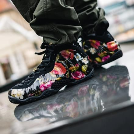 新品 未使用 NIKE ナイキ AIR FOAMPOSITE ONE 'FLORAL' BLACK/BLACK-WHITE エア フォームポジット ワン 