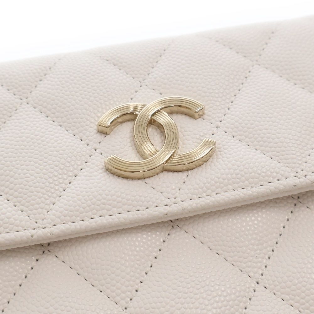 シャネル CHANEL キャビアスキン 二つ折り 長財布 ホワイト