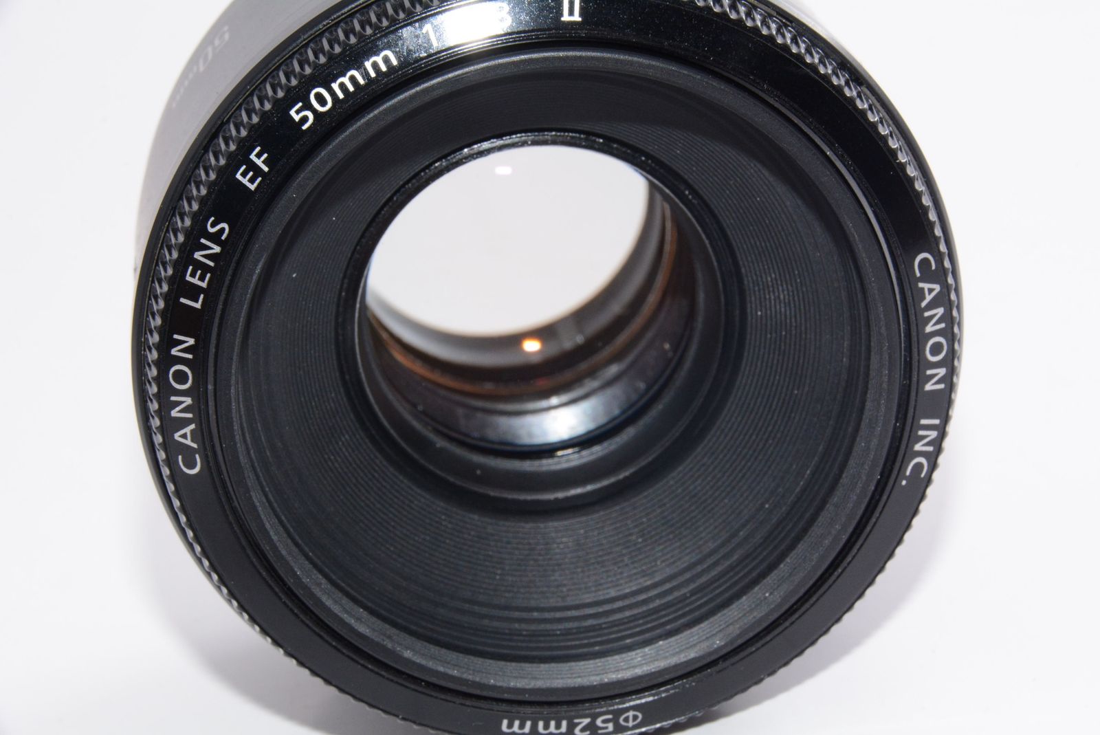 【外観特上級】Canon 単焦点レンズ EF50mm F1.8 II フルサイズ対応 Amazon.co.jp: Canon EF 50mm F1.8 II Full Size Single Focus Lens