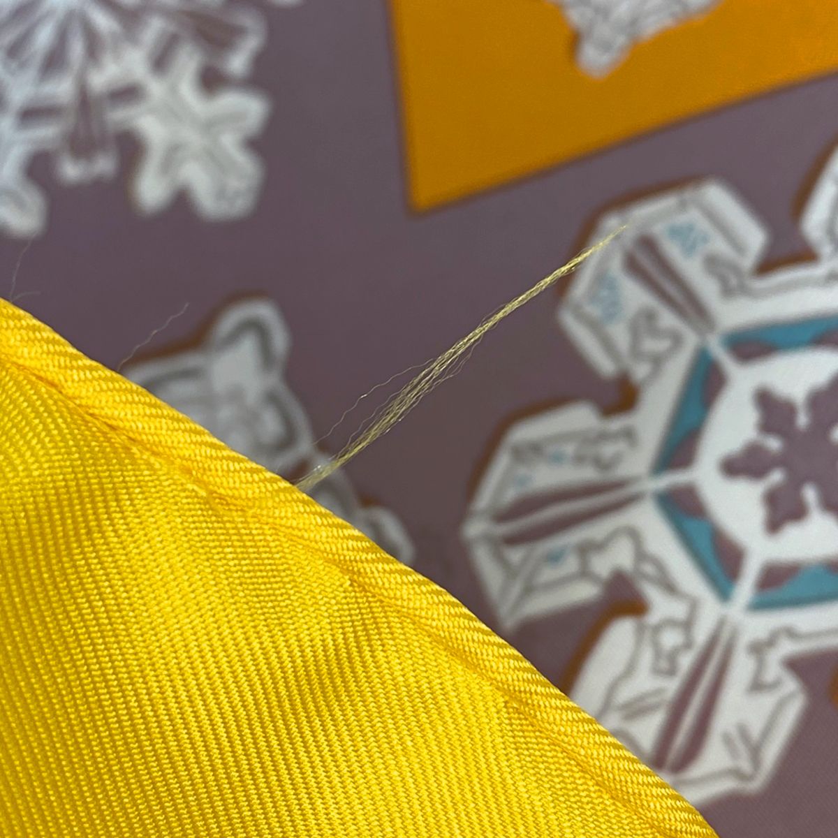 HERMES エルメス カレ90 FEUX DE LHIVER 冬の火 雪の結晶 HERMES エルメス カレ90 FEUX DE LHIVER 冬の火 雪の結晶｜Yahoo