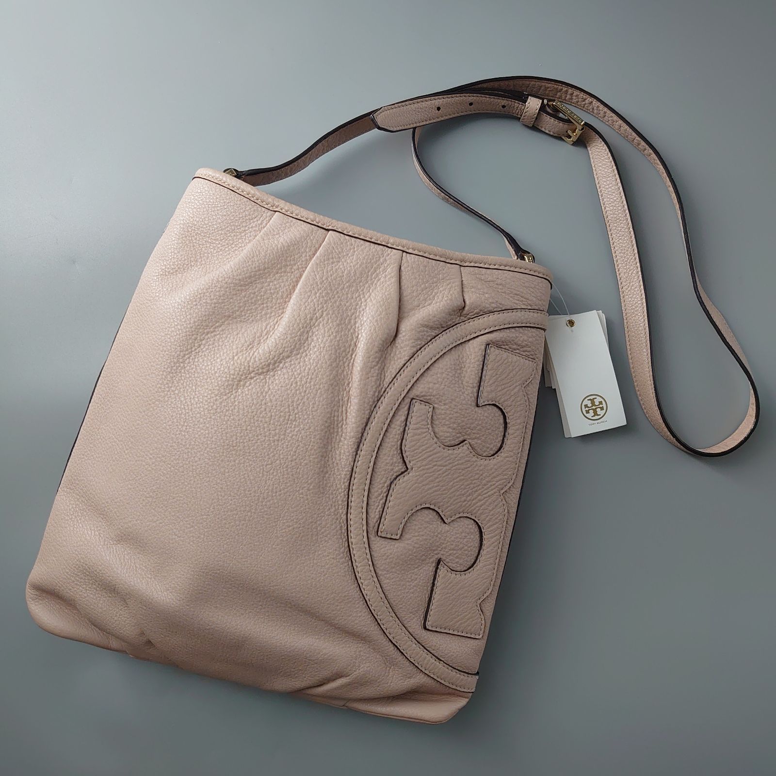 Tory Burch トリーバーチ ショルダーバッグ ALL-T SWING PACK ...