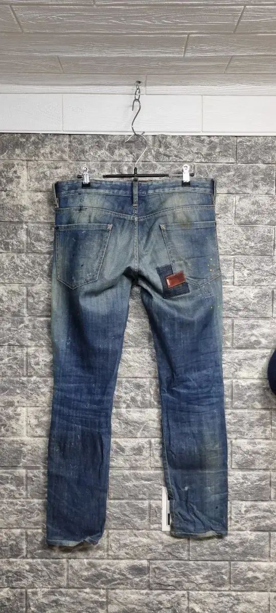 DSQUARED ディースクエアード