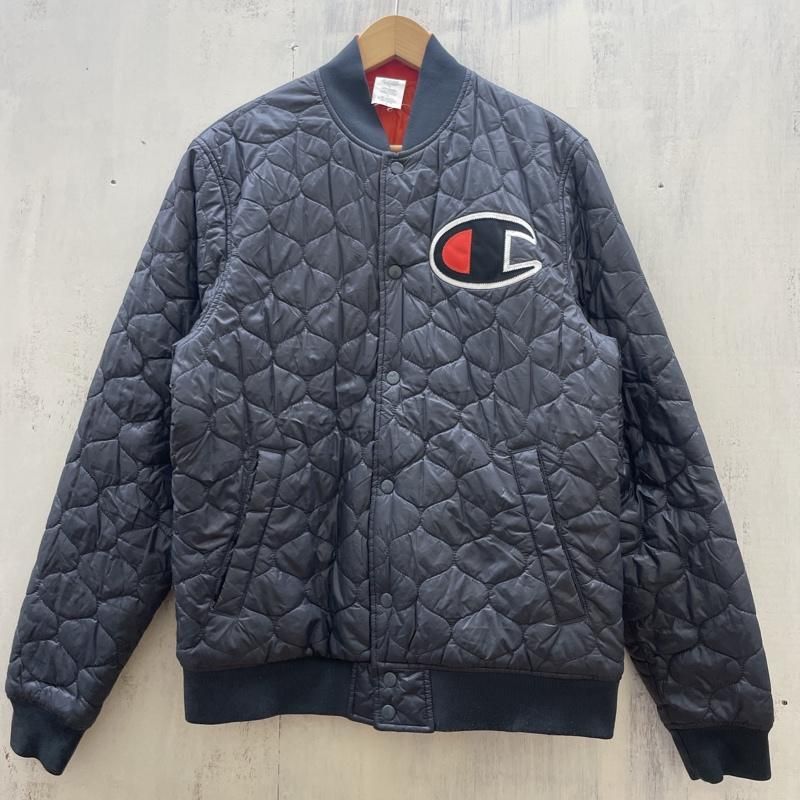Champion チャンピオン ジャケット、上着 ジャンパー、ブルゾン V0905 