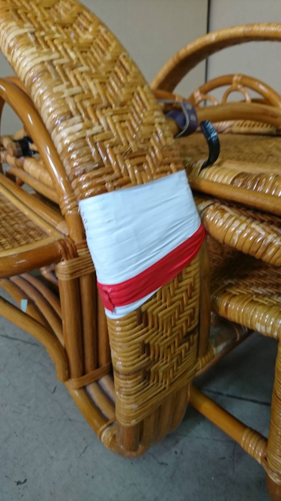 送料無料A58087 藤 ラタン リクライニングチェア 