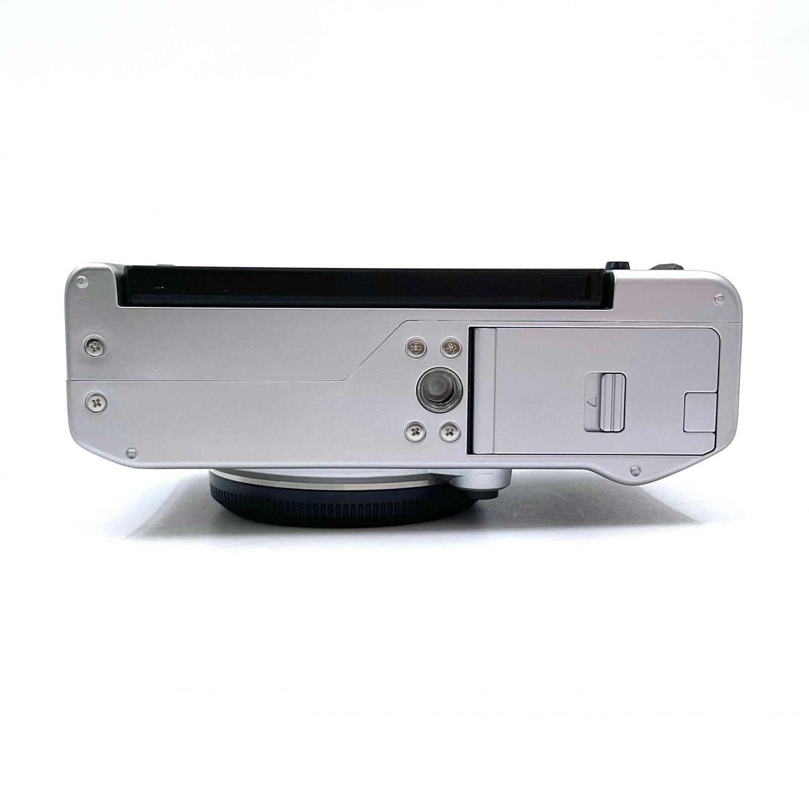 新品 FUJIFILM X-M5 シルバー ボディ 1年保証 カメラ専門店購入