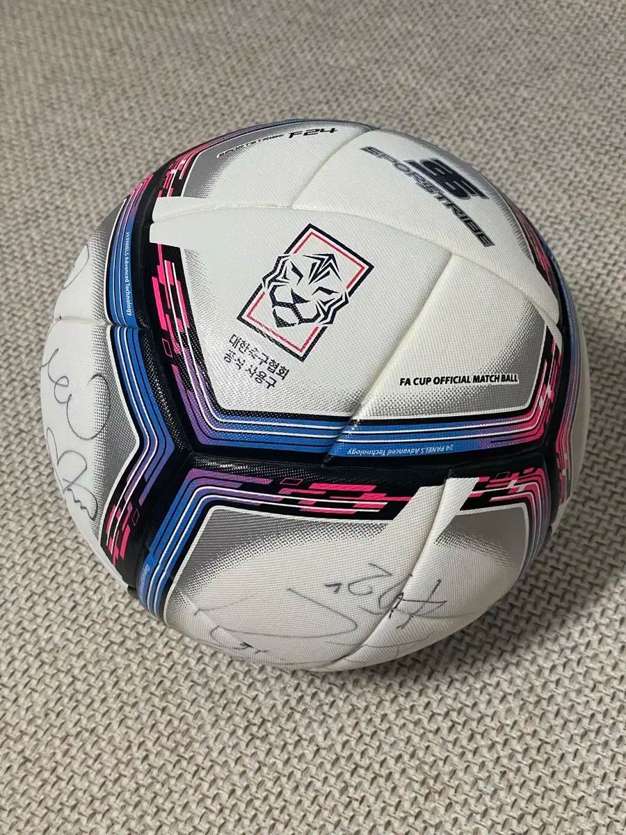 スポーツ トライブ ガール フー ゴーン サインボール サッカーボール フットサルボール 5 サブパラグラフ