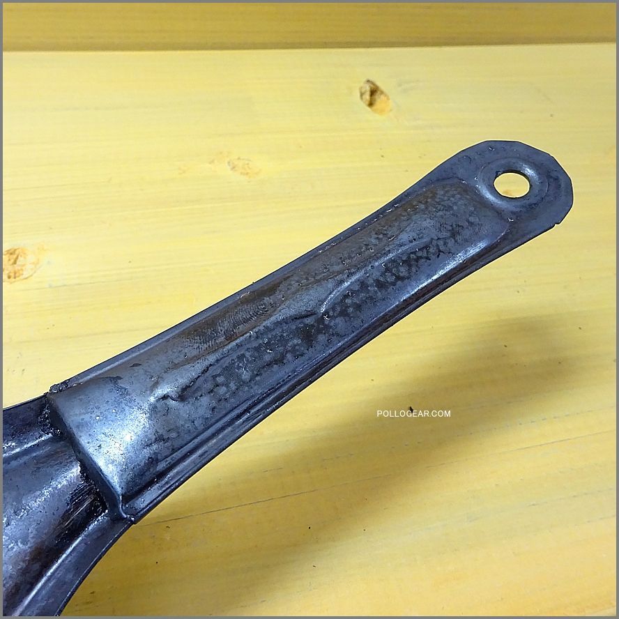 【在庫一掃】！ 1960年代 USA 152㎜ ビンテージ フライパン 鉄フライパン アメリカ製 Cowboy Frying Pans ミリタリーキャンプ 茶色がかった