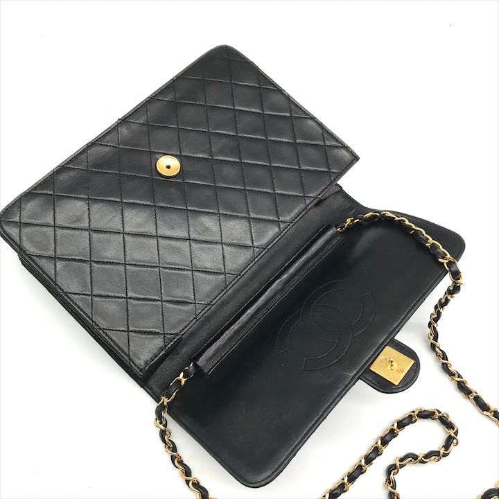 良品 CHANEL シャネル ココマーク マトラッセ ラムスキン レザー プッシュロック チェーン ショルダー バッグ 鞄 かばん ブラック k5523 良品 CHANEL シャネル ココマーク マトラッセ ラムスキン レザー