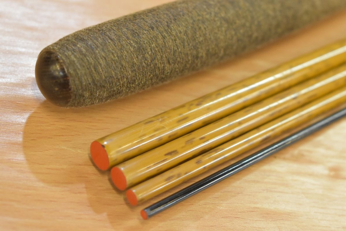 シマノ 朱紋峰 飛造り 14 ヘラブナ竿 SHIMANO ヘラブナ 竿 14尺 ヘラ竿 ヘラブナ釣り 釣り 川 池 フナ USTAUSTRALIA_COM_AU