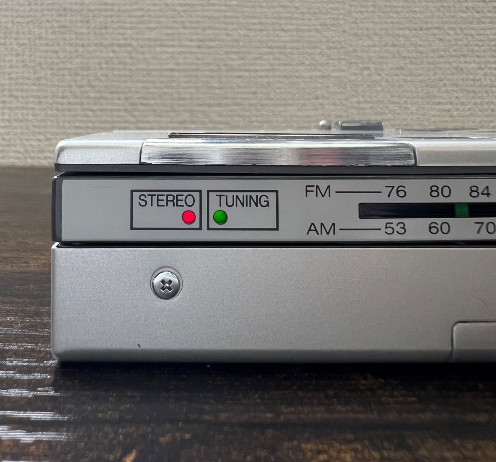 TOSHIBA 東芝 WALKY ウォーキー KT-AS10 カセットプレーヤー 廃盤希少品】TOSHIBA 東芝 Walky ウォーキー KT-AS10 ポータブル