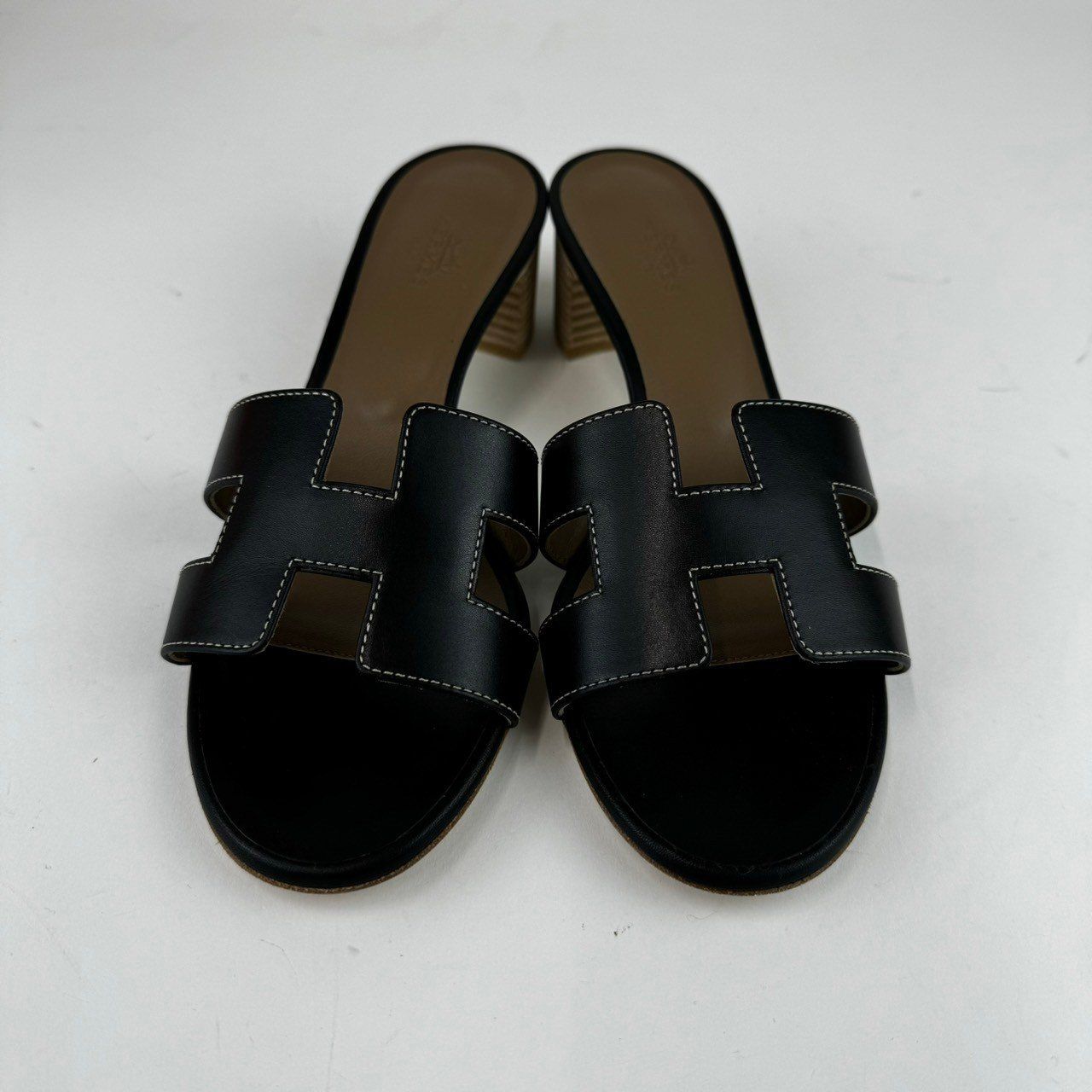 新品未使用 HERMES エルメス Oasis オアジス Black ブラック 37.5(24.5 