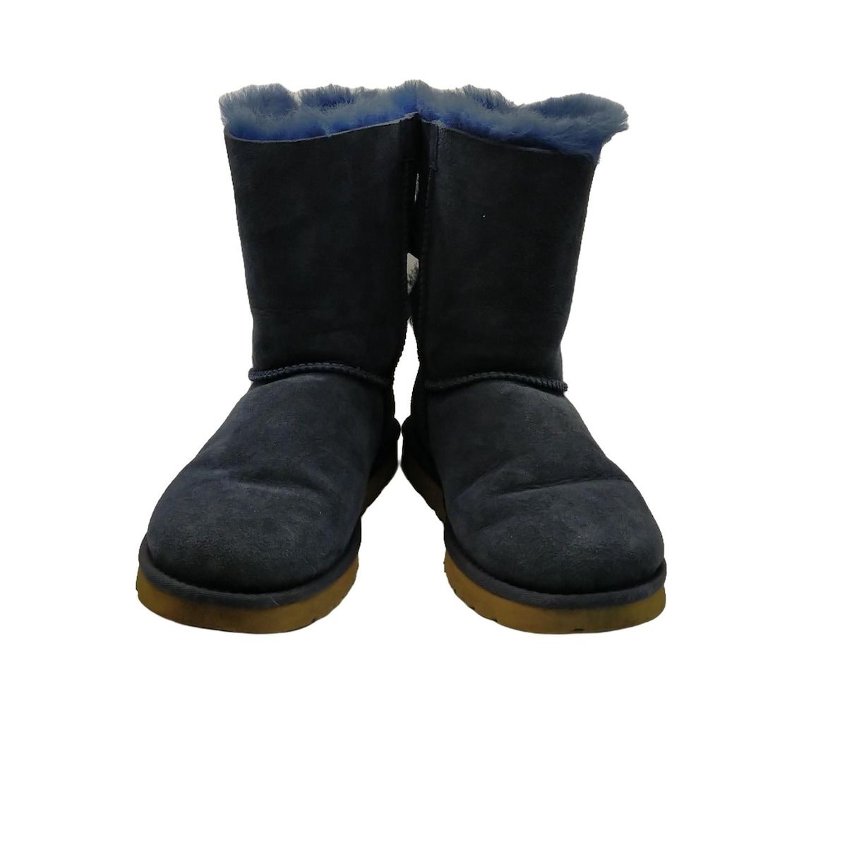 ☆一度使用☆アグ UGG スタッズ付 ダメージデニム調 ムートンブーツ 24cm ☆一度使用☆アグ UGG スタッズ付 ダメージデニム調 ムートンブーツ 24cm
