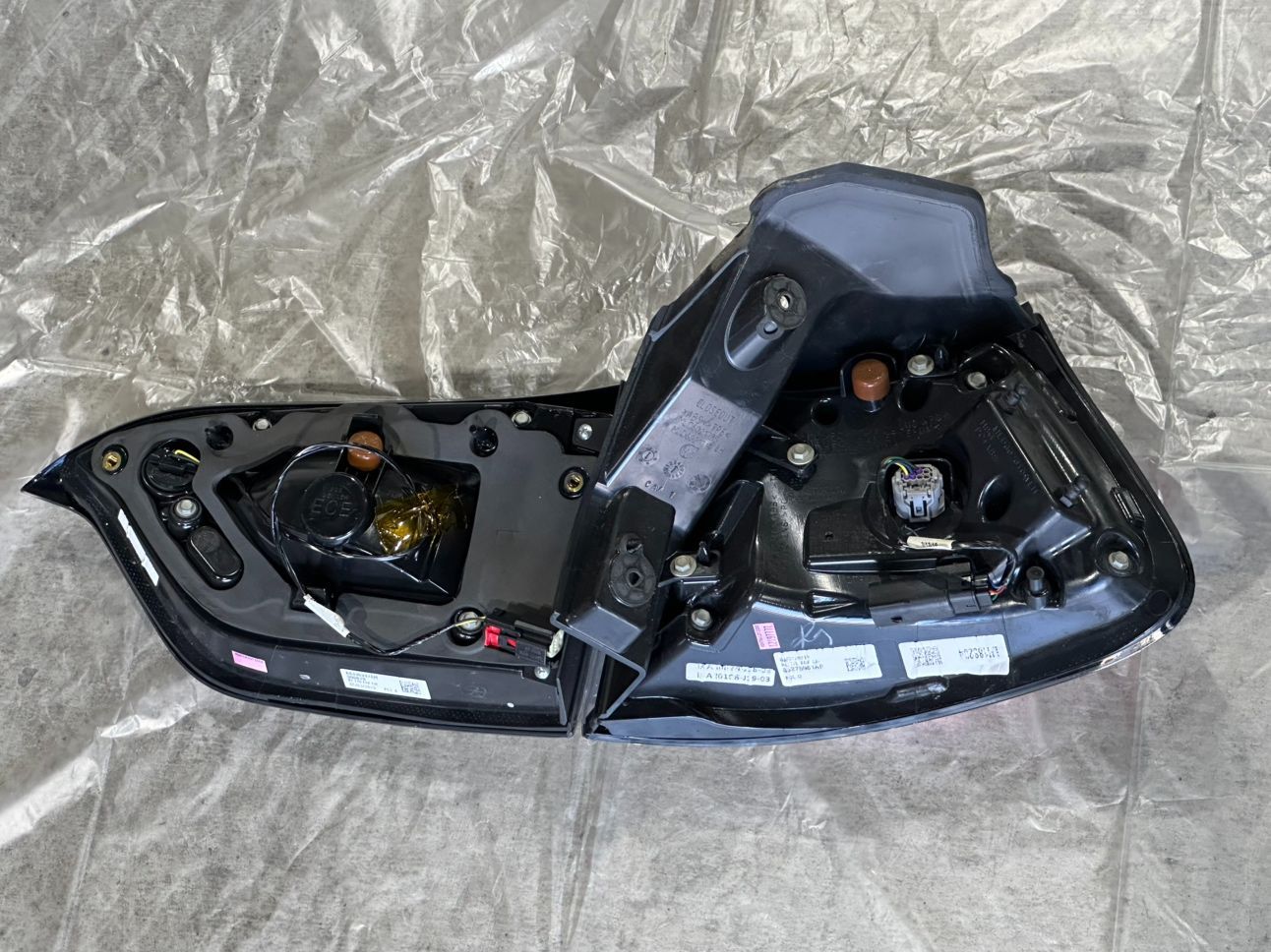 テールライト テールレンズ