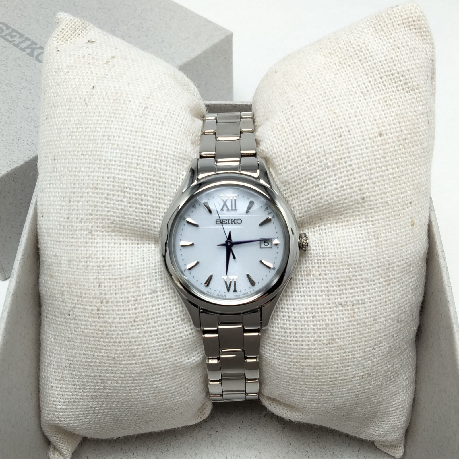 美品✨️SEIKO✨️セイコー SWFH129 腕時計 レディース ソーラー電波 