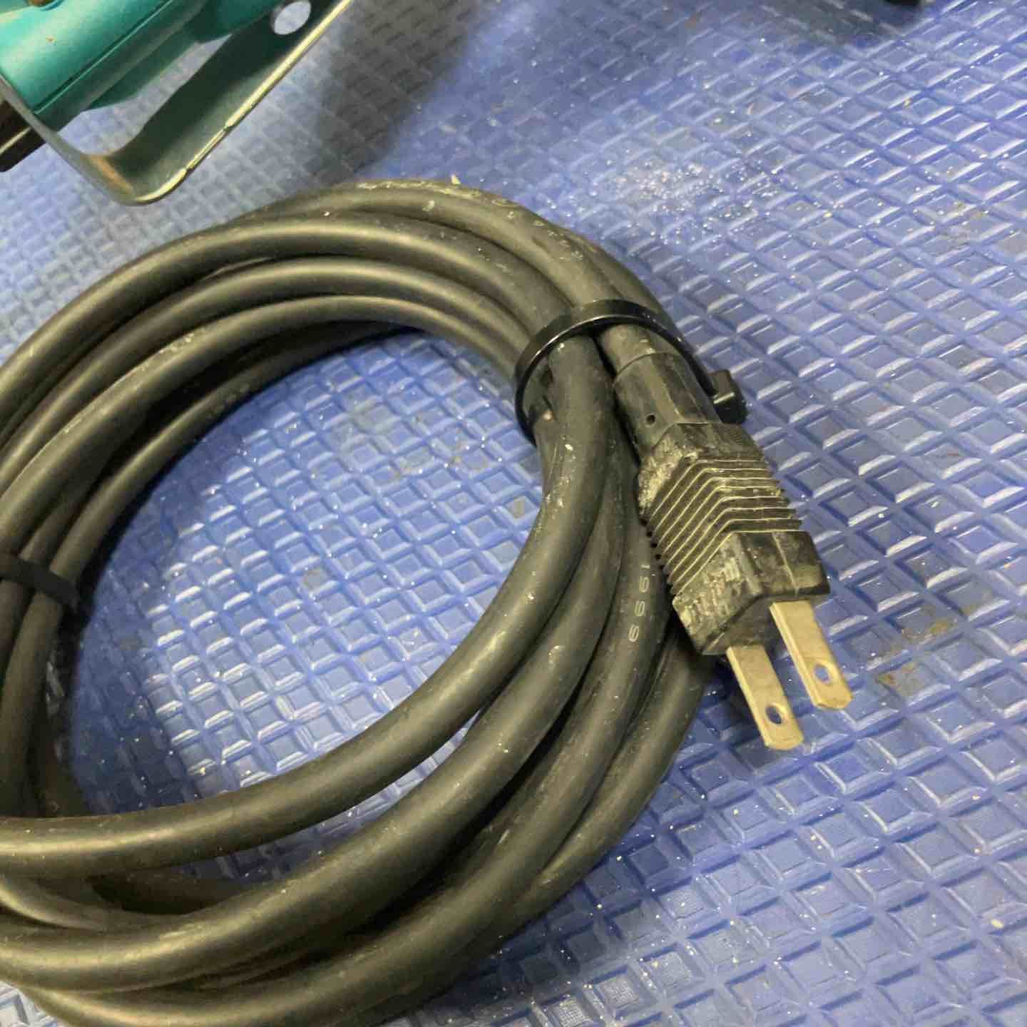 マキタ makita