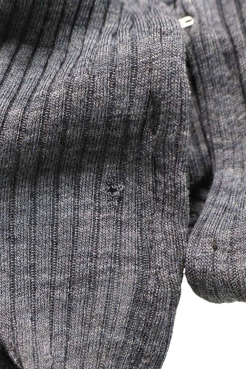 ジョンローレンスサリバン WOOL RIB HI-NECK TOP WITH HOOK