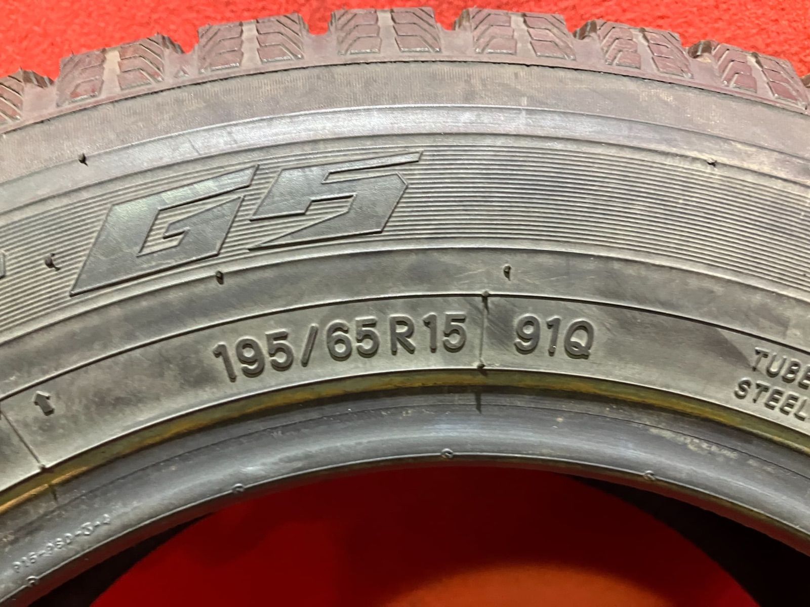 スタッドレスタイヤ 195